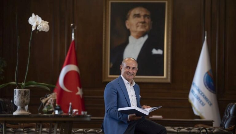 hasan-akgun-kimdir-hangi-gorevlerde-bulundu-kucukcekmece-belediye-baskaninin-siyasi-kariyeri-ve-hayati-Tw5f7srN.jpg